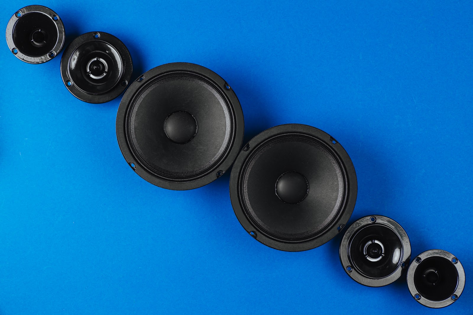 Como escolher a melhor centragem de reposição para alto-falantes?